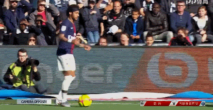 意甲半场：吉奥万破门，维罗纳2-0亚特兰大（意甲半场：吉奥万建功，维罗纳2比0领先亚特兰大）