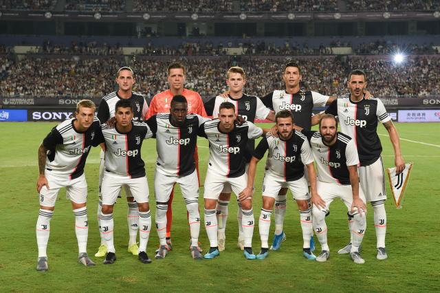 篮球湖人今日调整轮换，新阵容效果显著