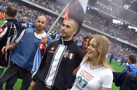 博主：国安队将休假两天，之后备战与麦克阿瑟的比赛