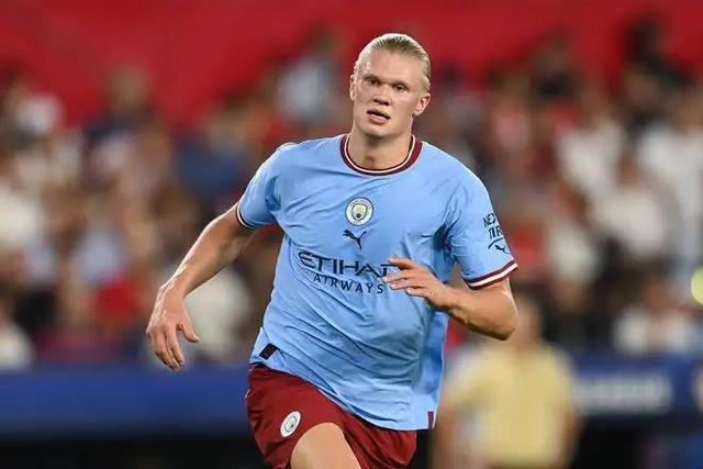 门将连续零封，稳定球队防线