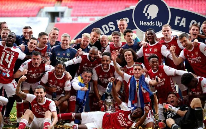 由于极端恶劣天气，阿拉伯杯决赛烟花表演全面取消（受极端天气影响，阿拉伯杯决赛焰火表演全部取消）