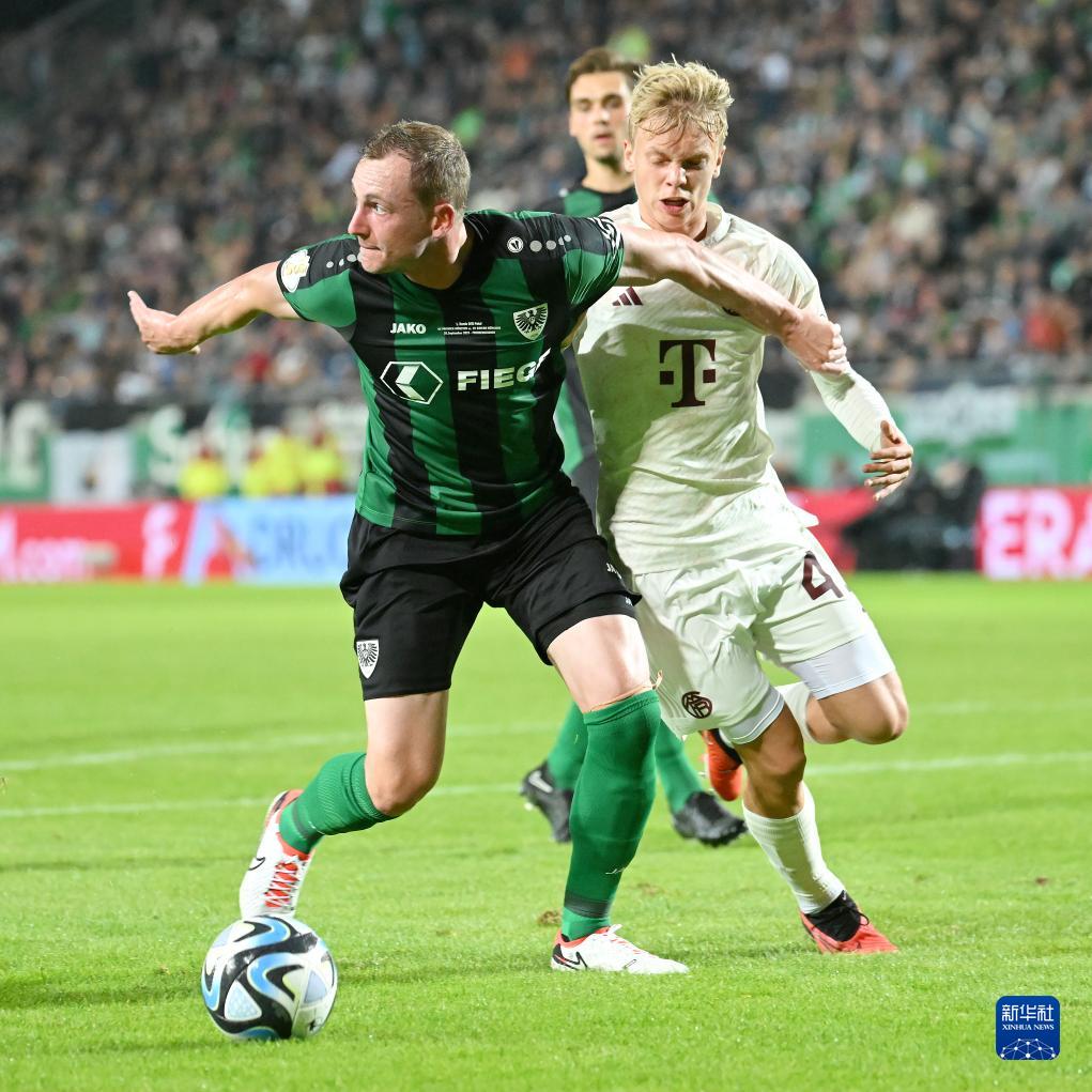 辽宁铁人祝贺重庆铜梁龙冲超：敢打敢拼，晋级中超实至名归