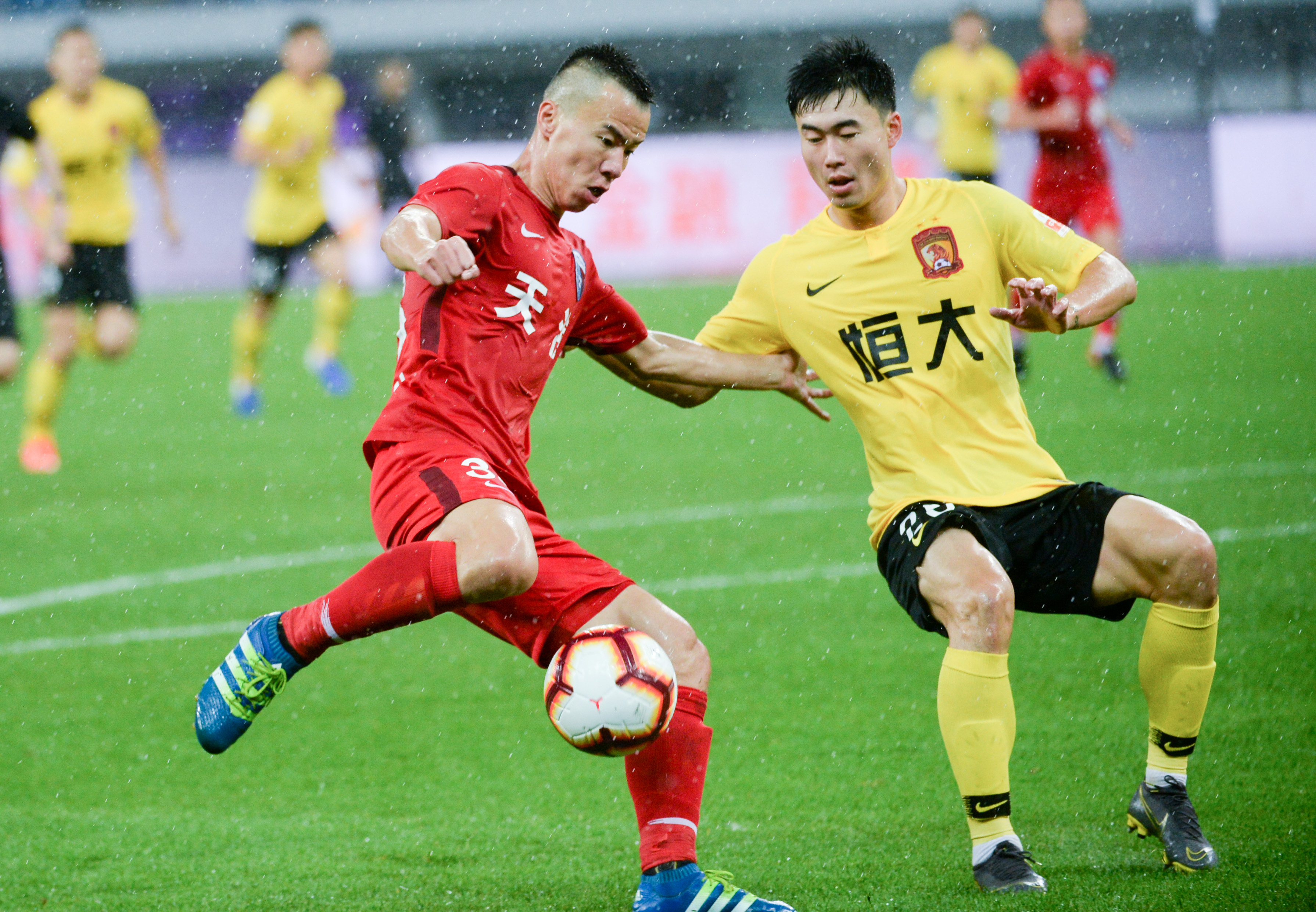 数据占优，拜仁对阿森纳5场不败，14次交手赢下8场