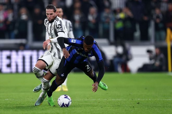 美媒：由于库里缺阵，76人主场最低门票降至8美元