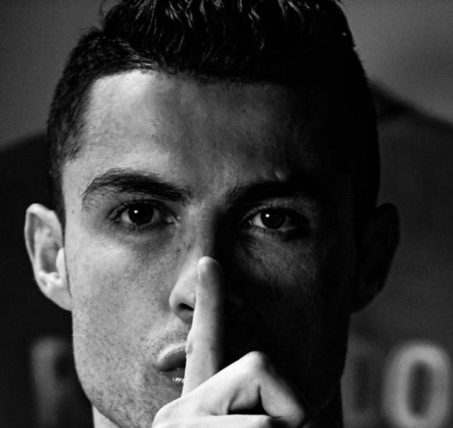 欧冠之夜法国海外球员表现：萨利巴尝试后腰，乌帕决定性（欧冠之夜法国留洋球员速览：萨利巴客串后腰，乌帕关键一击）