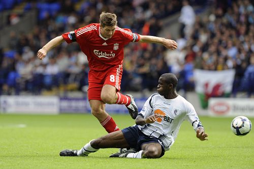 7球7助！亚马尔刷新青年球员欧冠制造进球纪录，超越姆巴佩