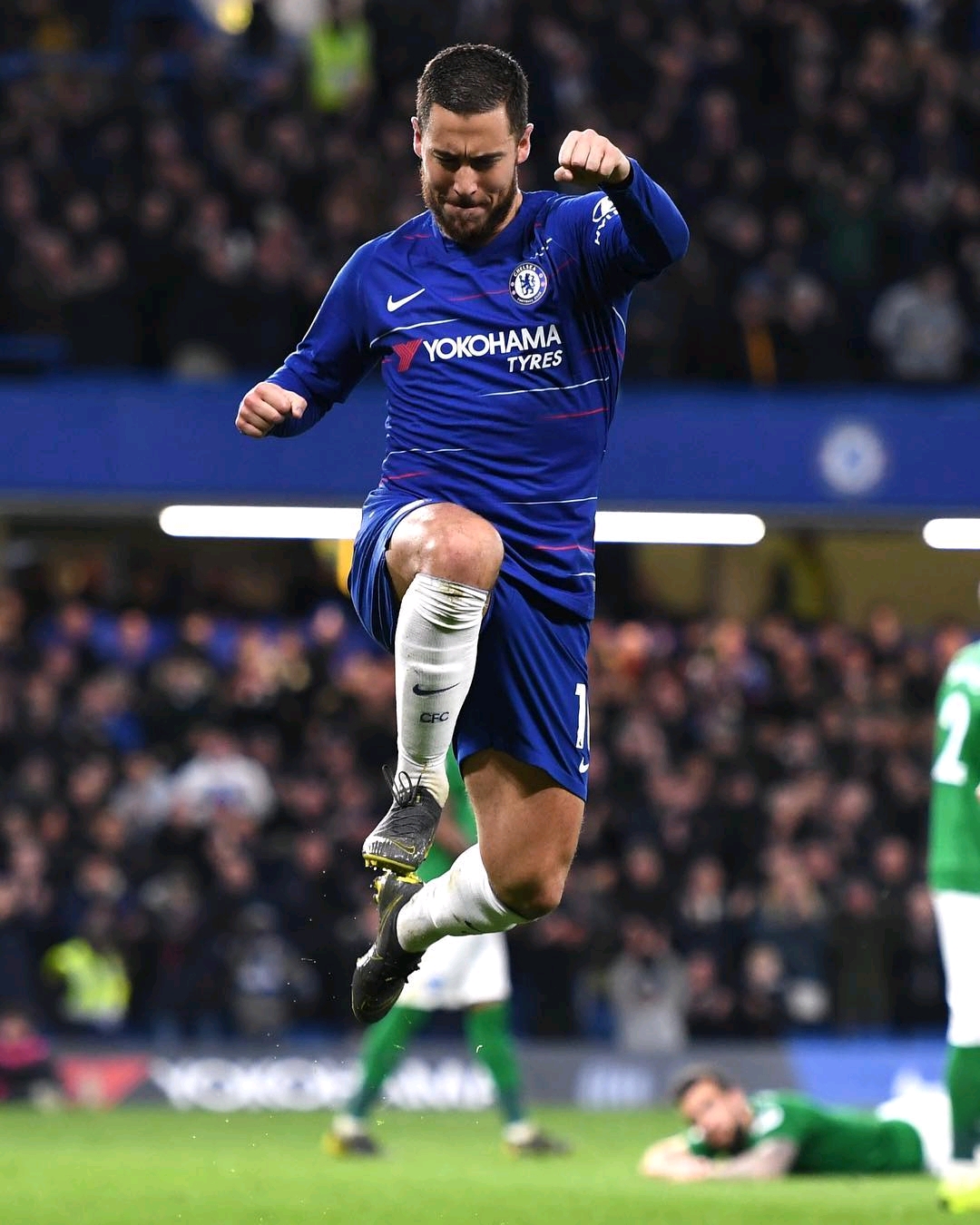 勇士内线防守改善，篮板率提升