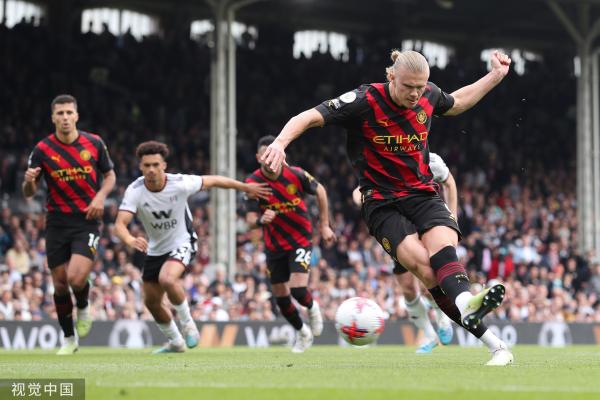 半场战报：科莫0-0卡利亚里